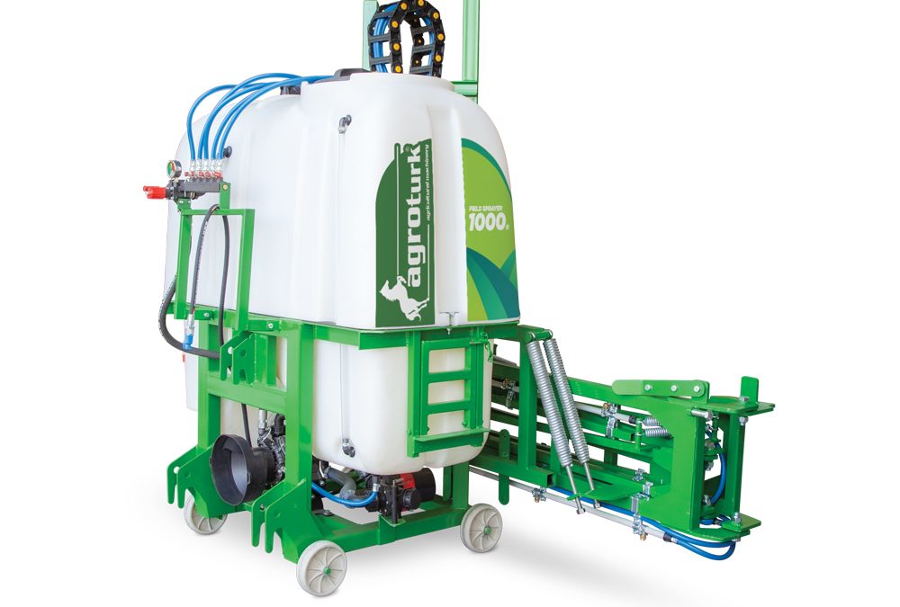 1000 LT FELD SPRAYER