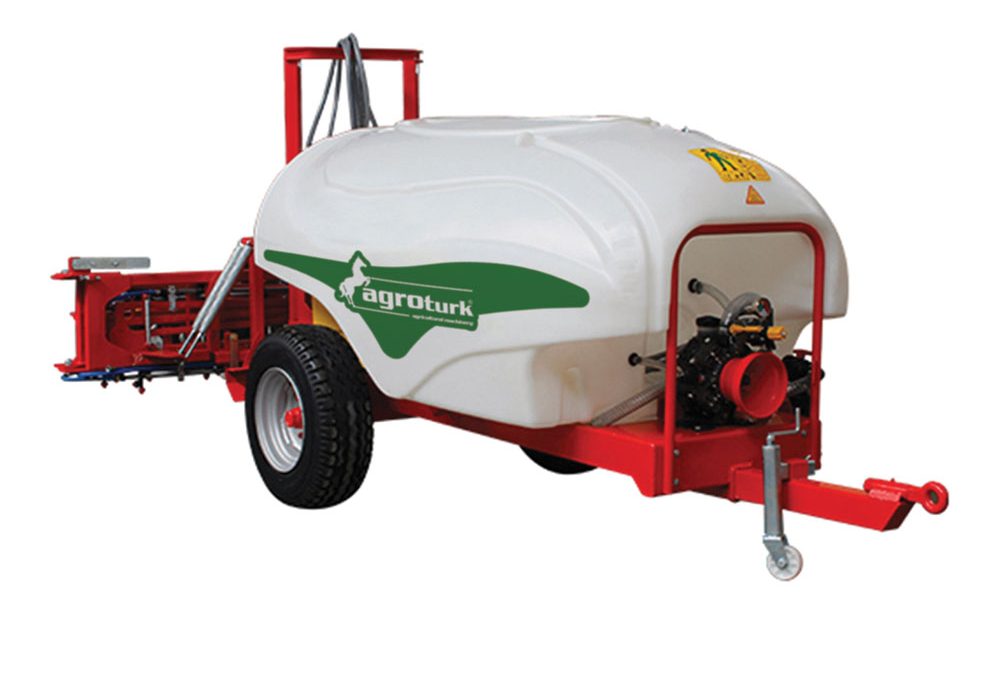 2000 LT FIELD SPRAYER
