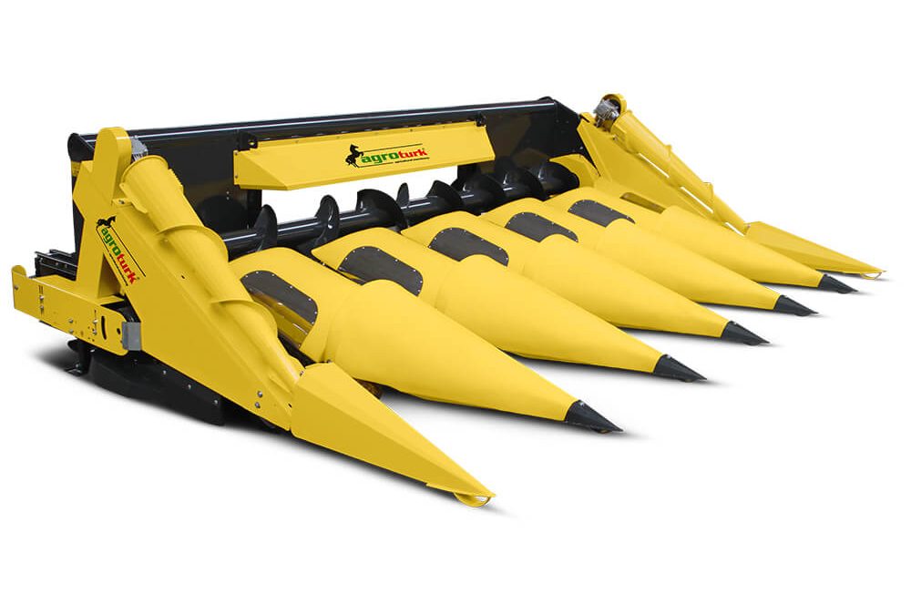 CORN HARVESTING HEADER